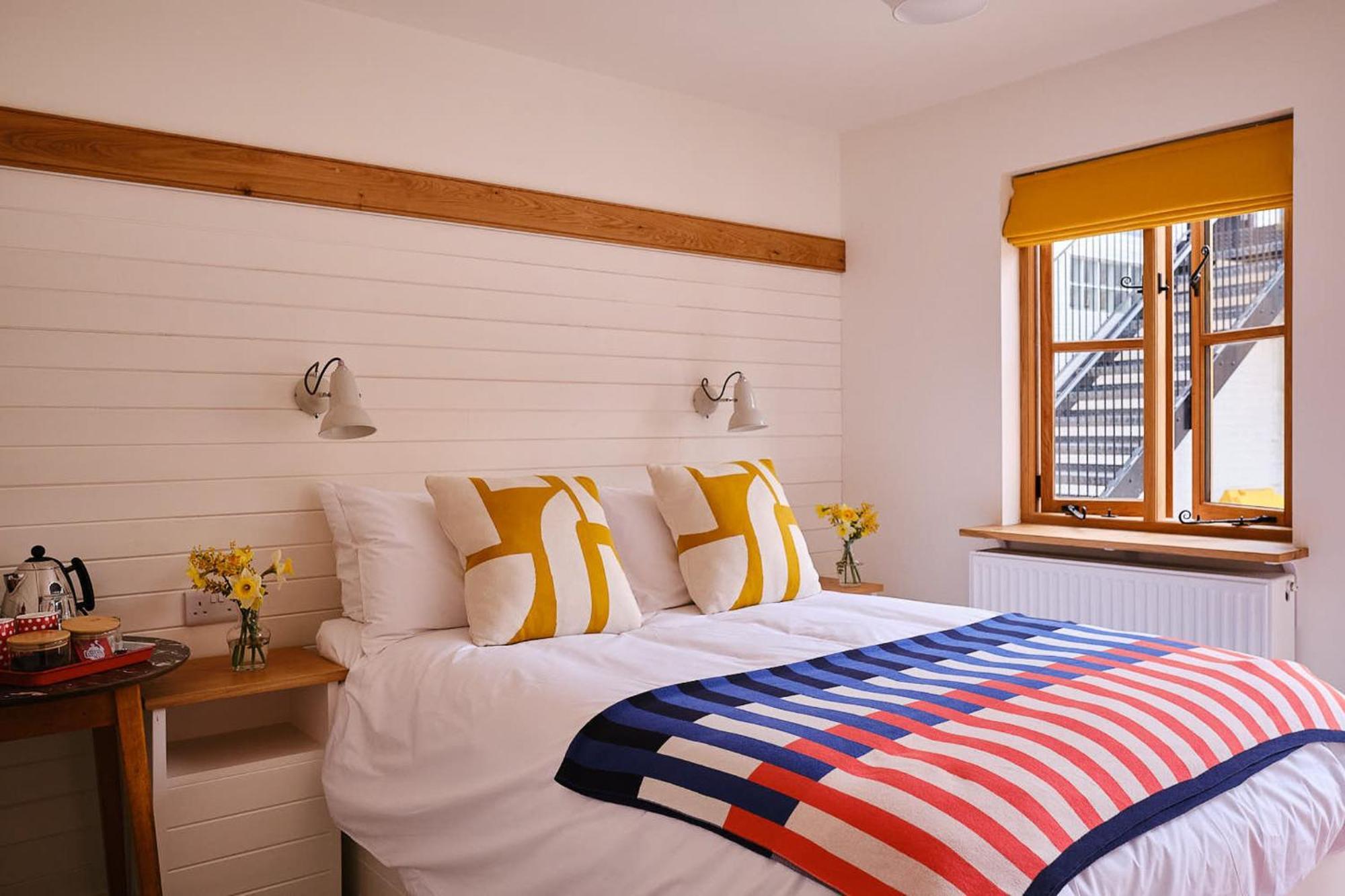 Bed and Breakfast The Bridges Ratlinghope Esterno foto